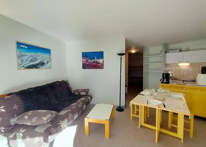 Apartment T2 Avec Balcon, 6 Pers, Parking, Casier A Skis - - Fr-1-457-253